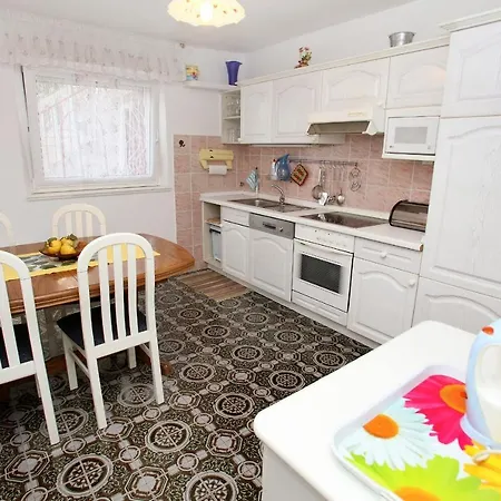 Apartments By The Sea Seget Vranjica, Trogir - 980 Apartman