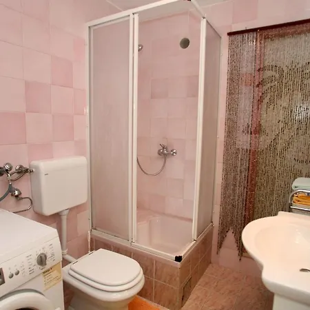 Apartment Apartments By The Sea Seget Vranjica, Trogir - 980