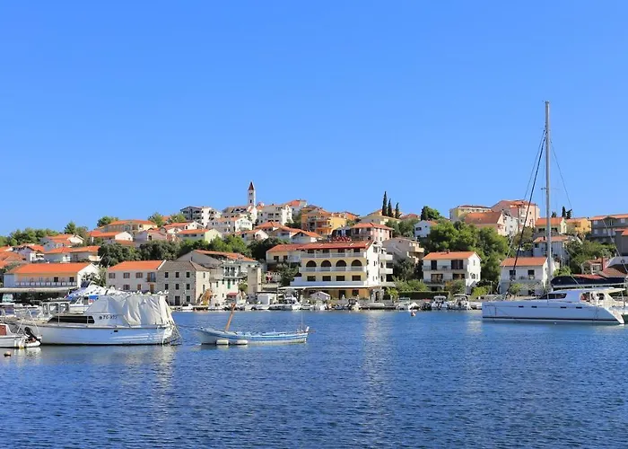 Appartement By The Sea Seget Vranjica, - 980